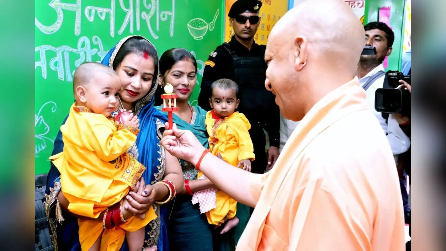 यूपी के सहारनपुर से सीएम योगी का संदेश, अगर कोई बच्चा स्कूल नहीं गया तो राष्ट्र की क्षति, अगले 15 दिन…
